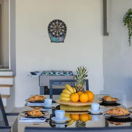 Beautiful Ulika With Private Pool In A Quiet Location Villa Loborika